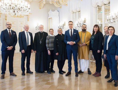 USKOT-foorumin hallitus ja toiminnanjohtaja tapasivat presidentti Alexander Stubbin